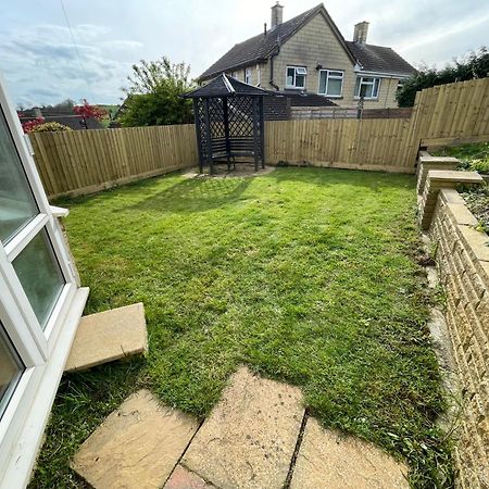 Stylish Home In Bath With Driveway Parking, 10Min From City Extérieur photo